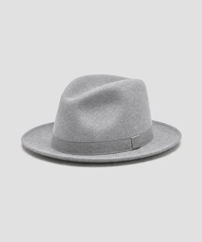 Sombrero de fieltro gris claro — Sombreros